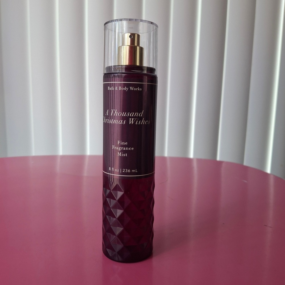 Bath & Body Works A THOUSAND CHRISTMAS WISHES Fine Fragrance Mist 8 oz